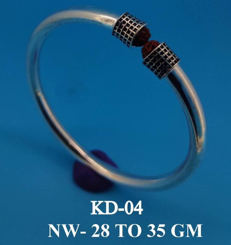 KD-04